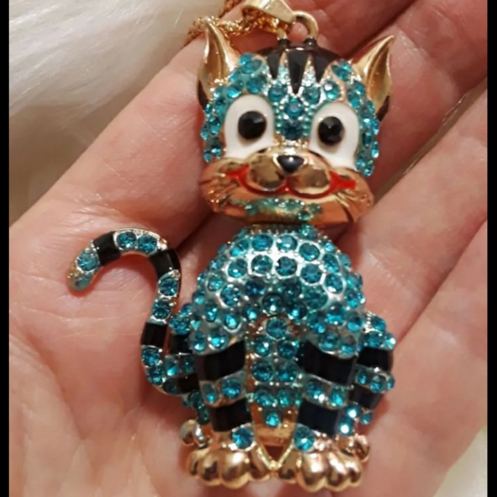 💜KITTY/CAT NECKLACE NWOT
